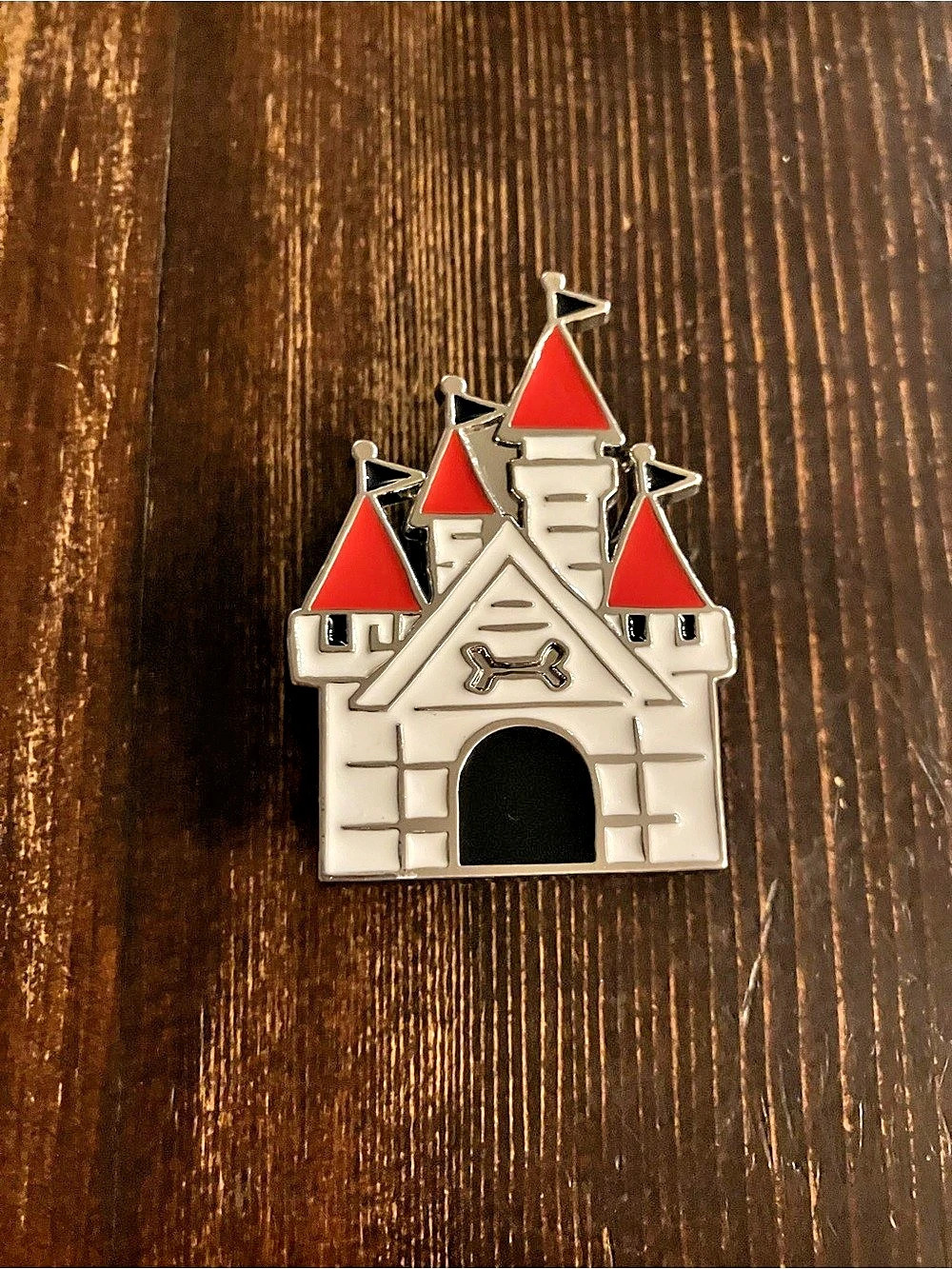 Disney Castle Brooch in Silver & Red New